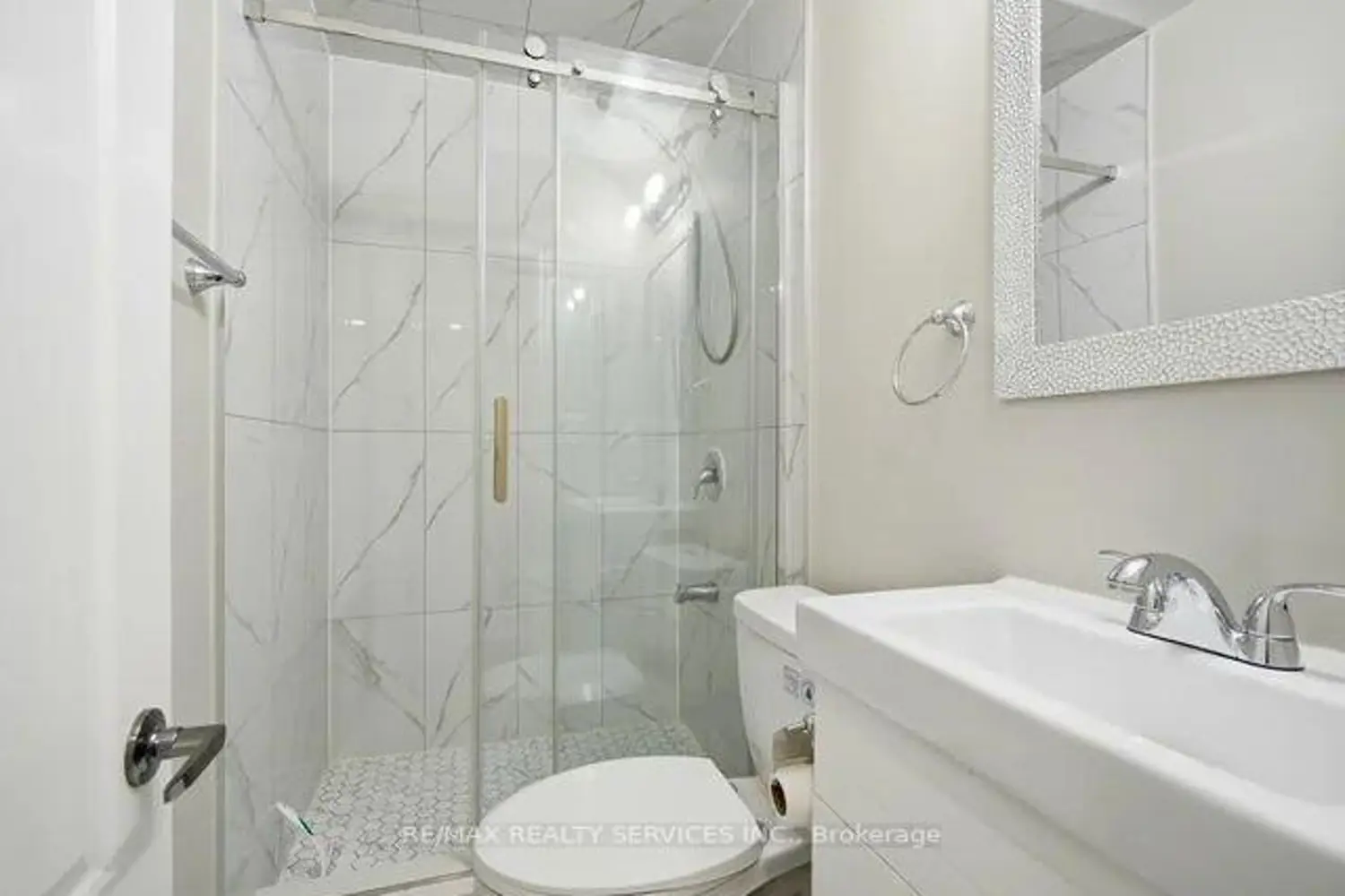 Additional image 17 of 61 Vezna Crescent