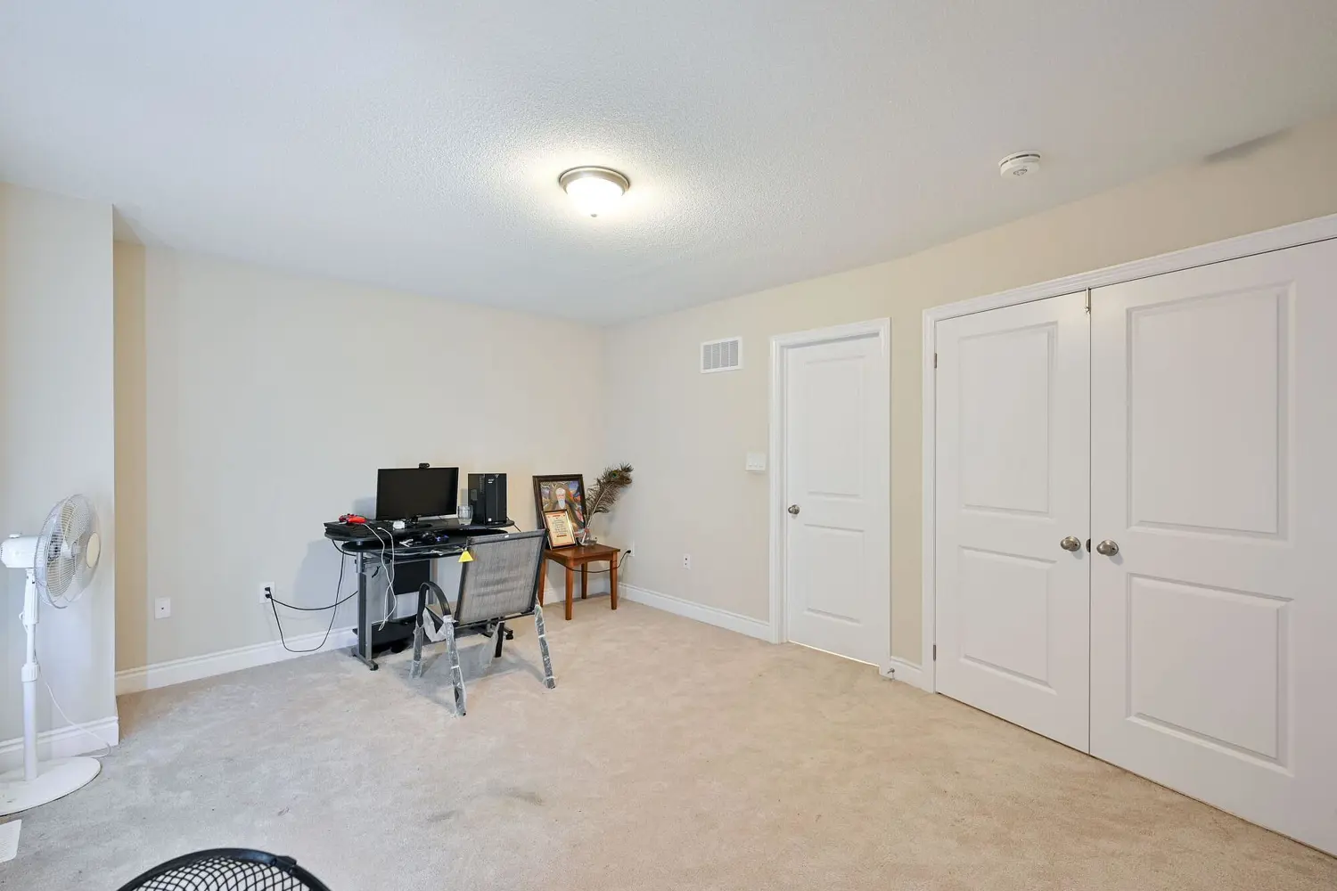 Additional image 16 of 12 Junior Road