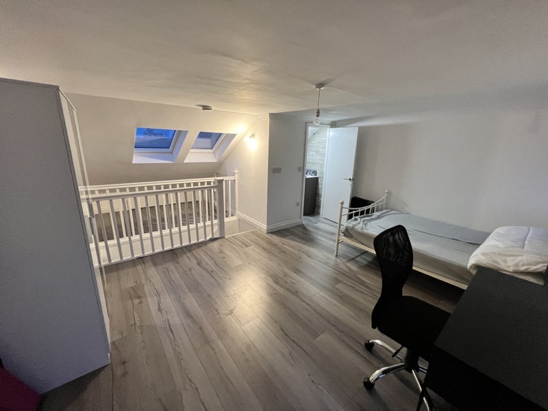 Additional image 2 of Room in a Shared House, Gables Close, SE5, N1 7GU