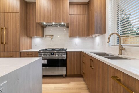Additional image 7 of 2055 4th Avenue E, Vancouver, BC, V5N 1K5