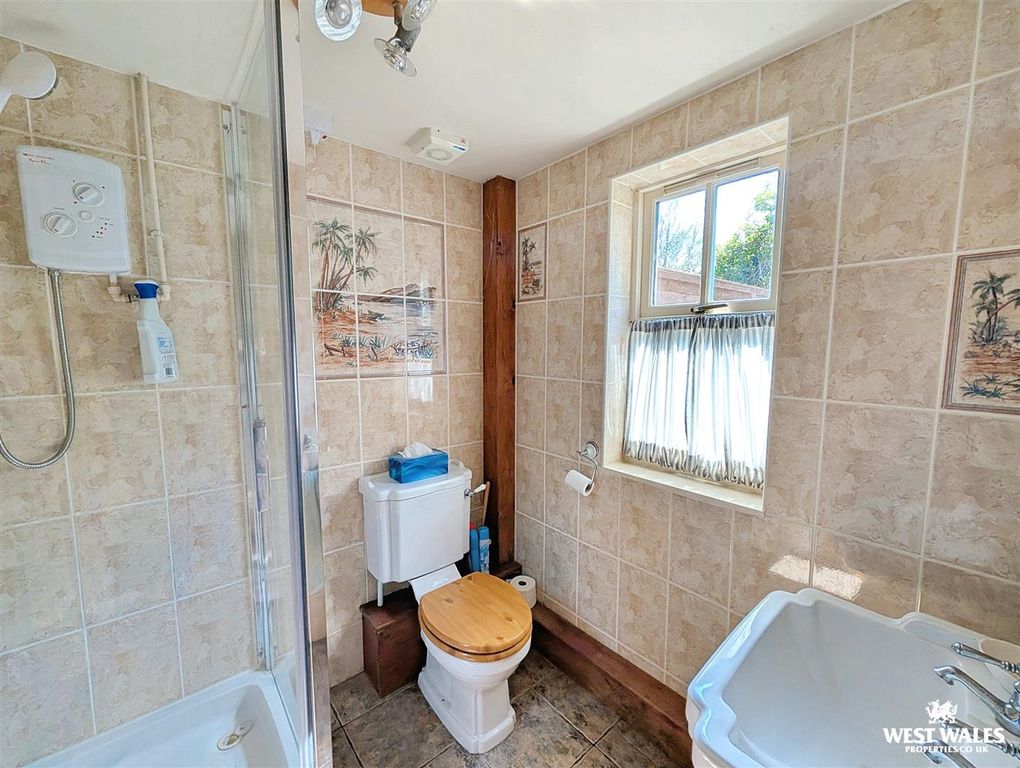 Additional image 13 of 6 bed country house for saleAbergorlech Road, Carmarthen SA32