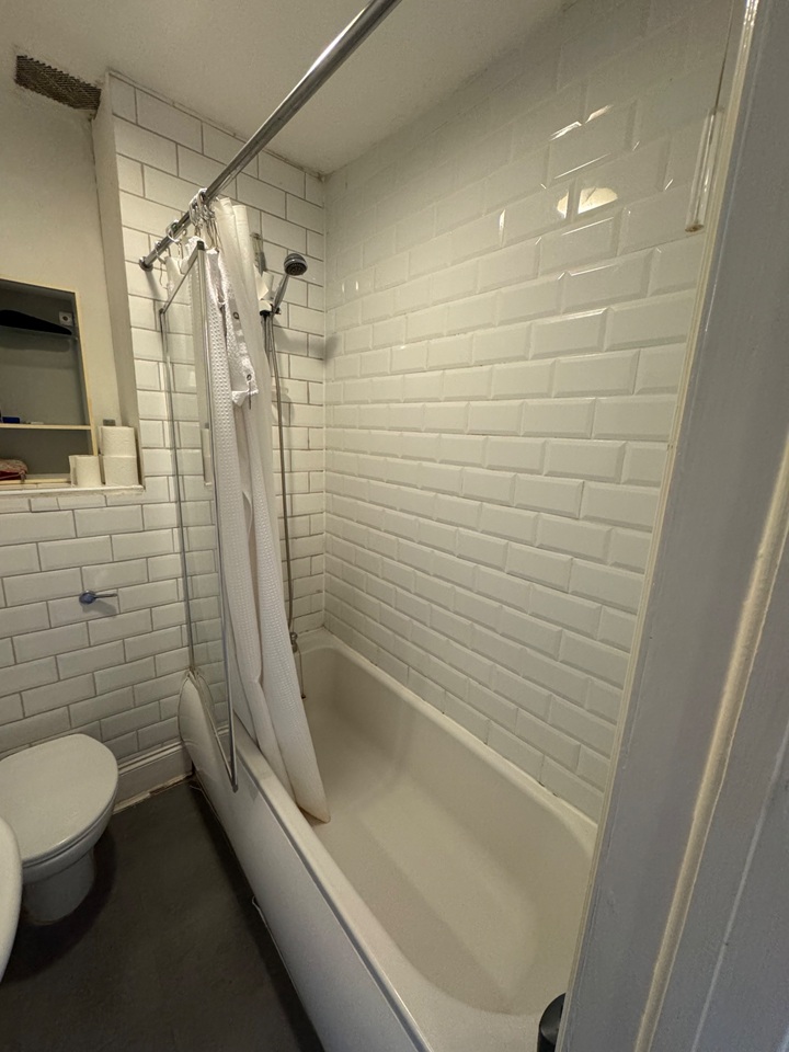 Additional image 11 of 1 Bed Flat, Marjorie Grove, SW11, N1 7GU