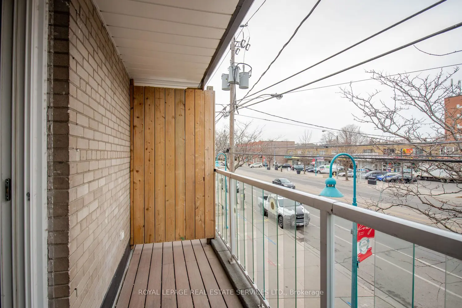 Additional image 10 of 3263 Lake Shore Boulevard