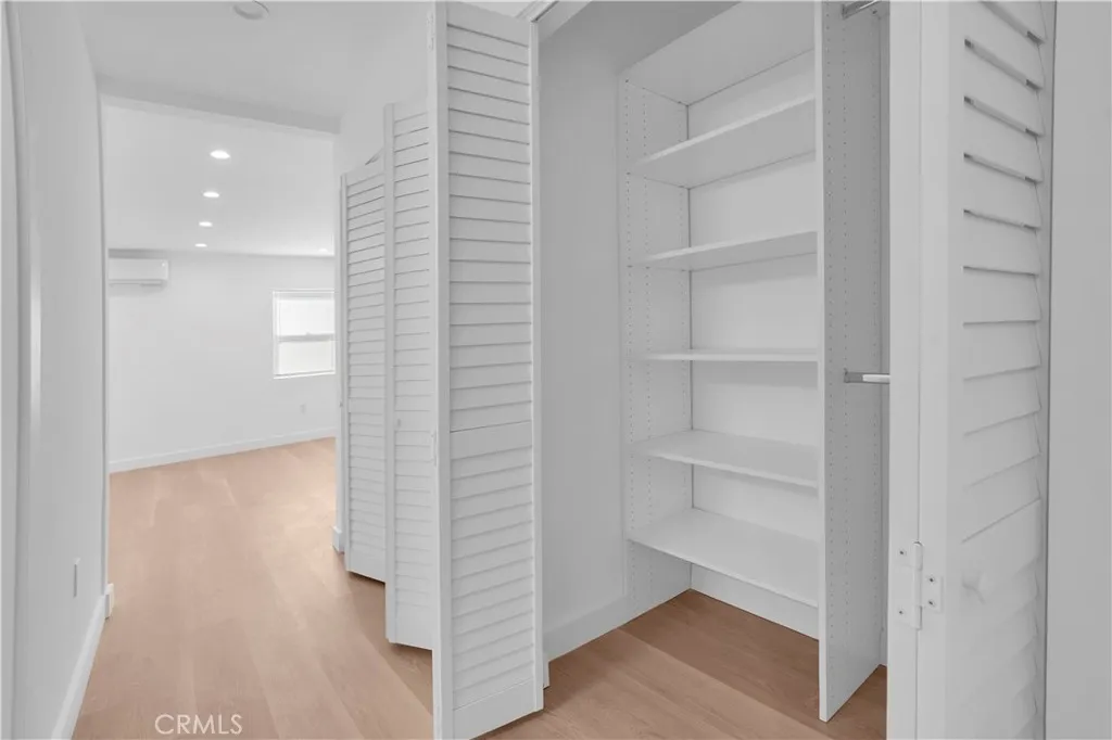 Additional image 25 of 18221 Chatsworth St Unit B, Northridge, CA 91326