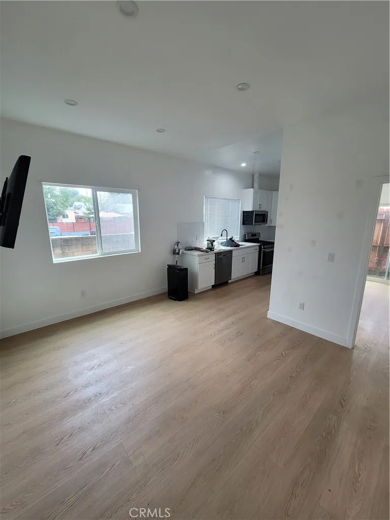 Additional image 17 of 7103 Yarmouth Ave, Reseda, CA 91335