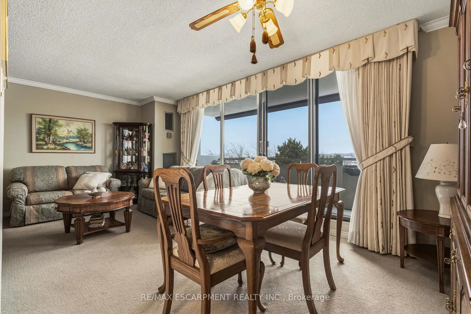 Additional image 4 of 2055 Upper Middle Road 407