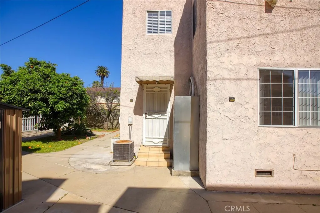 Additional image 2 of 1020 Raymond Ave Unit A, Glendale, CA 91201