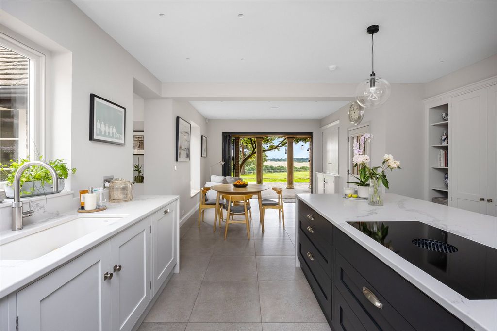 Additional image 12 of 7 bed detached house for saleGrouse Road, Colgate, Horsham, West Sussex RH13