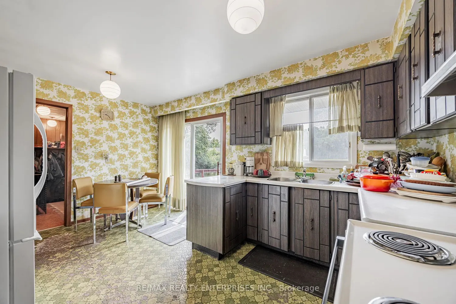 Additional image 13 of 2739 Embleton Road