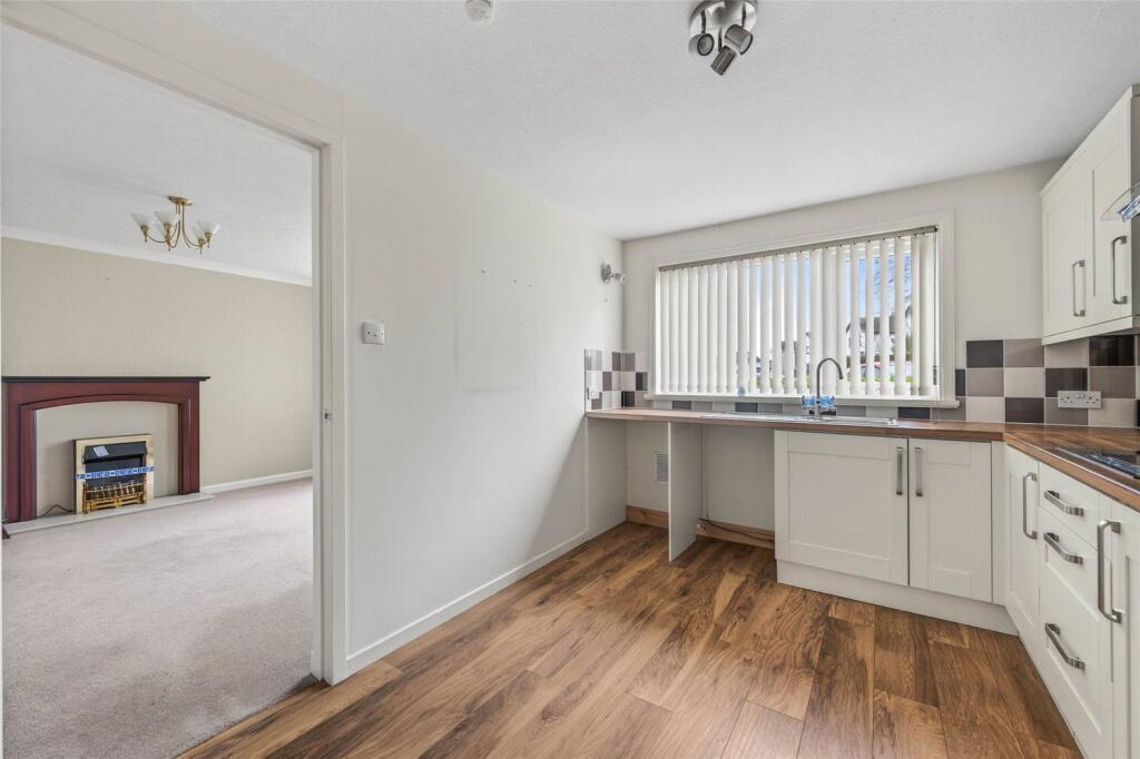 Additional image 5 of 16 Grampian Gardens, Dyce, Aberdeen, AB21 7LF