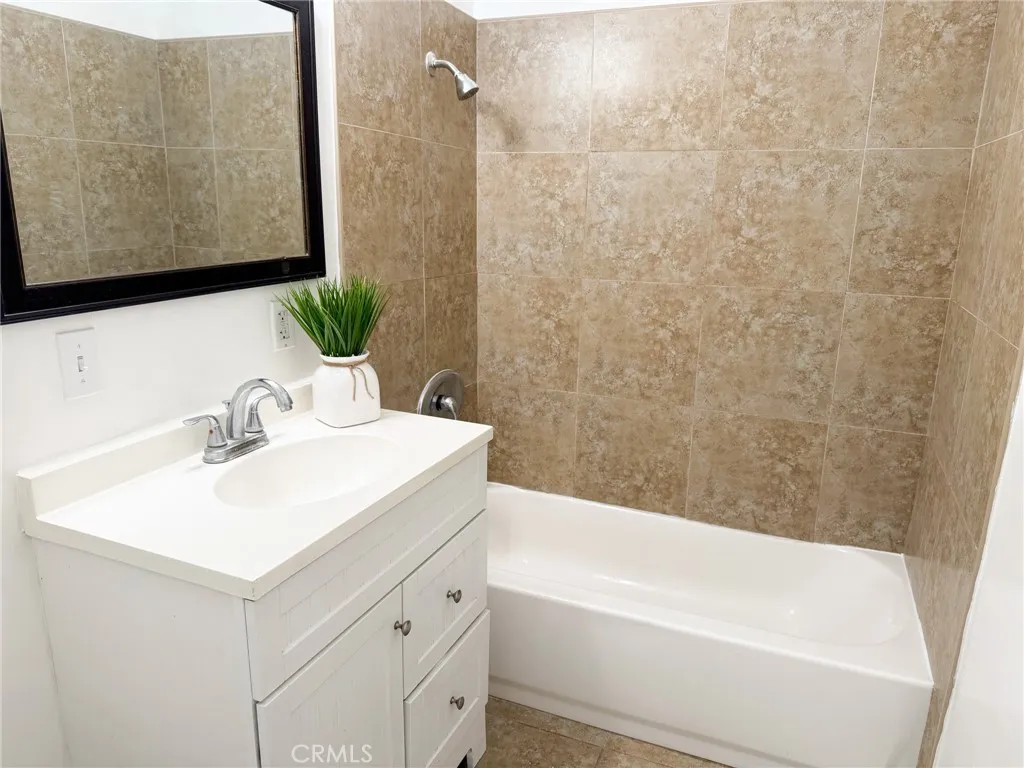 Additional image 9 of 1908 Gardena Avenue Unit 5, Glendale, CA 91204