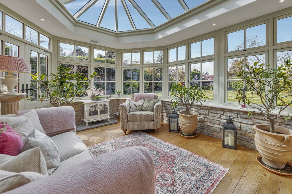 Additional image 10 of 5 bed detached house for saleSaleway, Worcestershire WR9