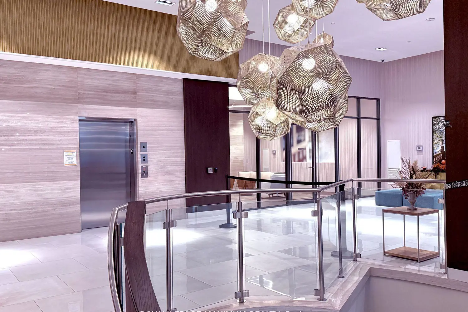 Additional image 19 of 9000 Jane Street Ph 212