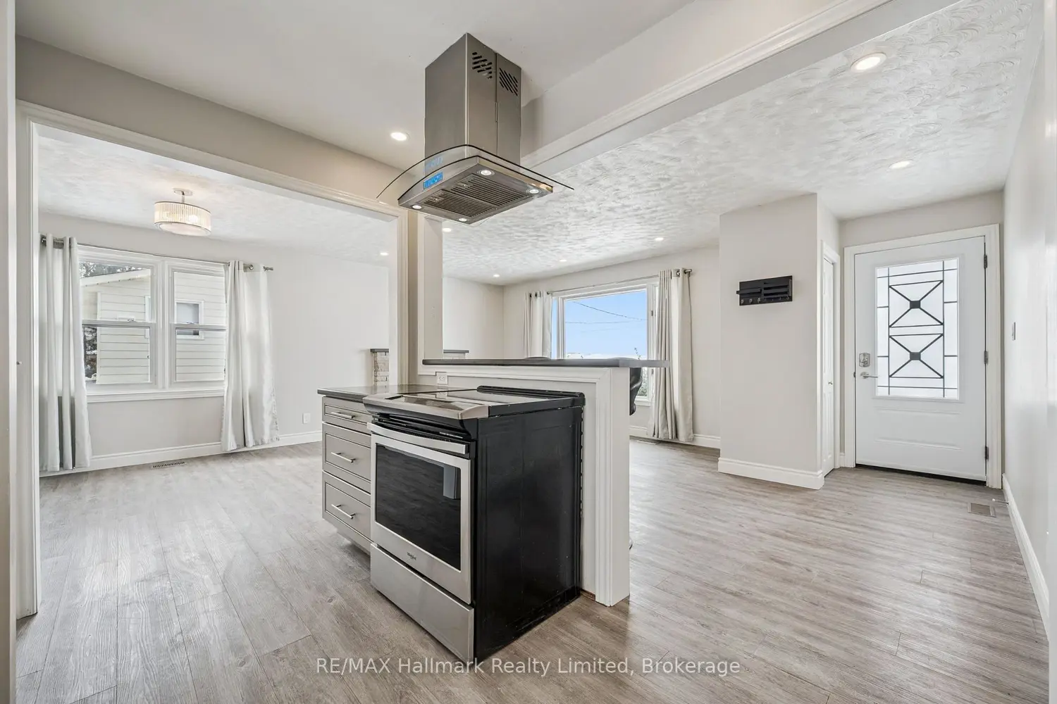 Additional image 9 of 474 College Avenue