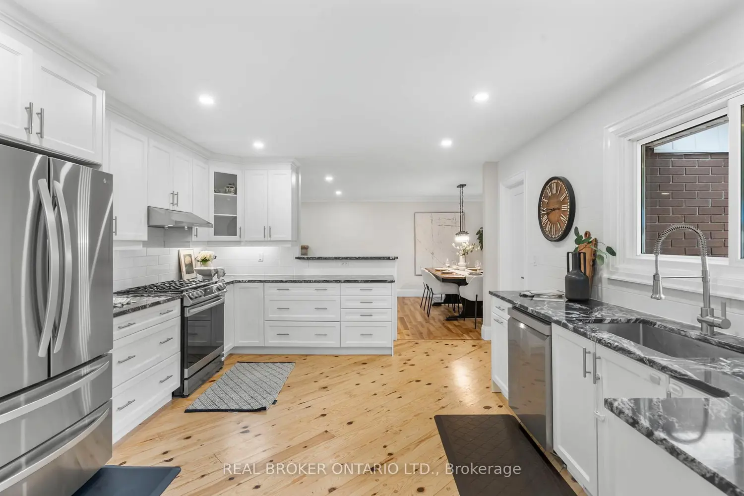 Additional image 4 of 241 Maple Street