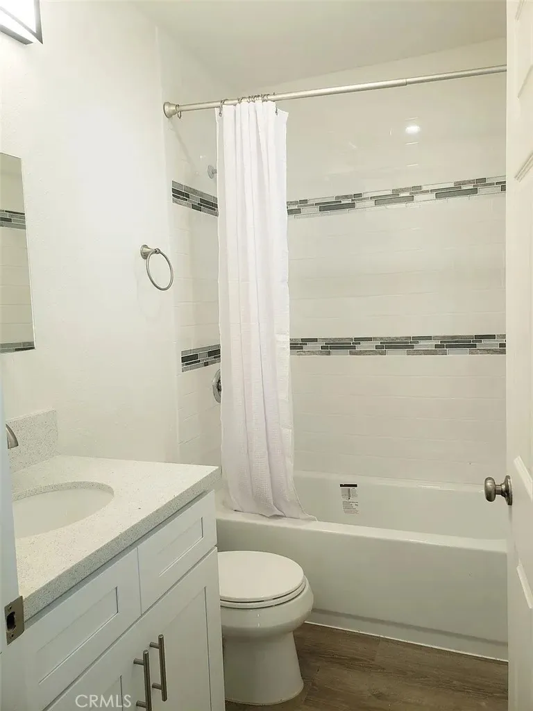 Additional image 34 of 4943 Rosemont Ave, La Crescenta, CA 91214