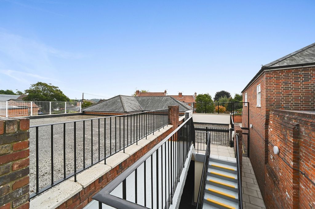 Additional image 17 of 3 bed maisonette for saleThoroughfare, Woodbridge IP12