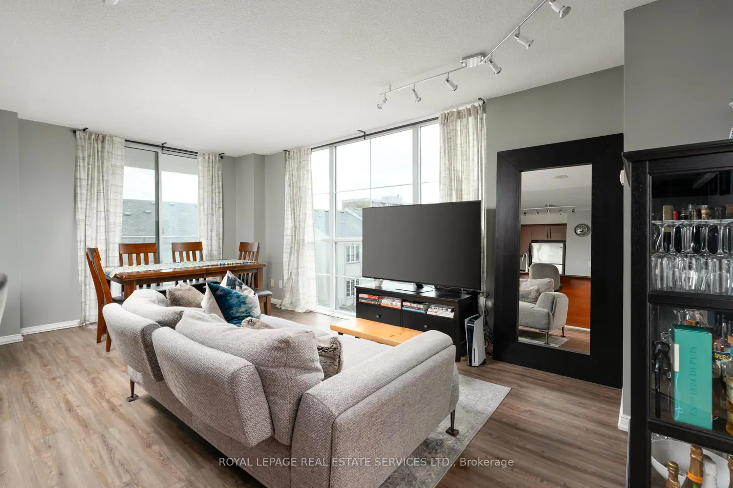 Additional image 7 of 8 Rosebank Drive 2E