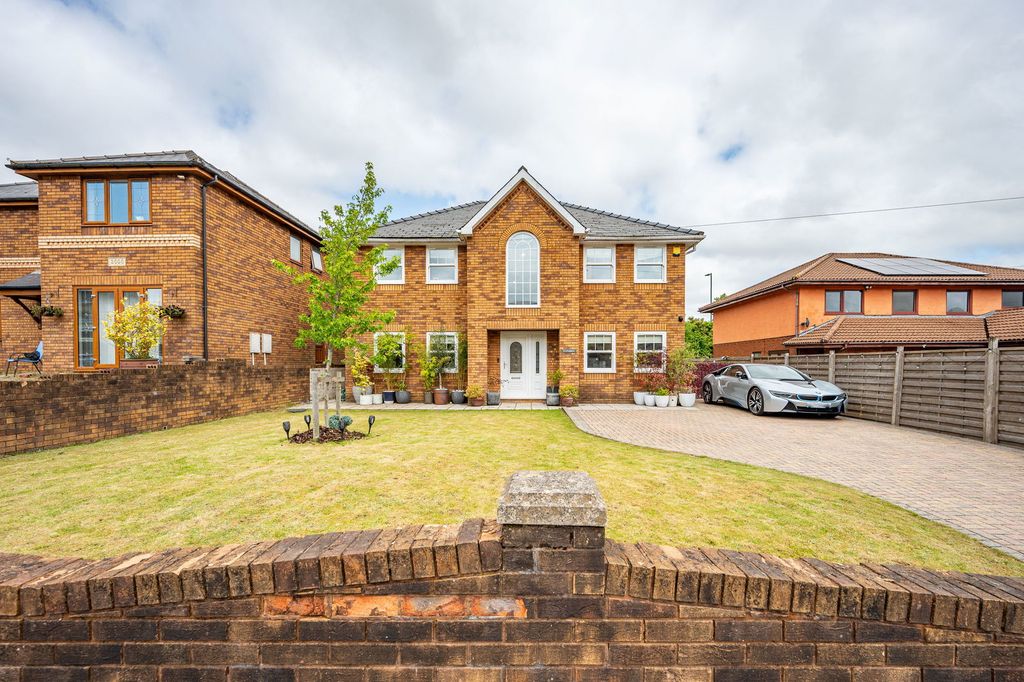 Additional image 29 of 4 bed detached house for saleCharles Street, Tredegar NP22