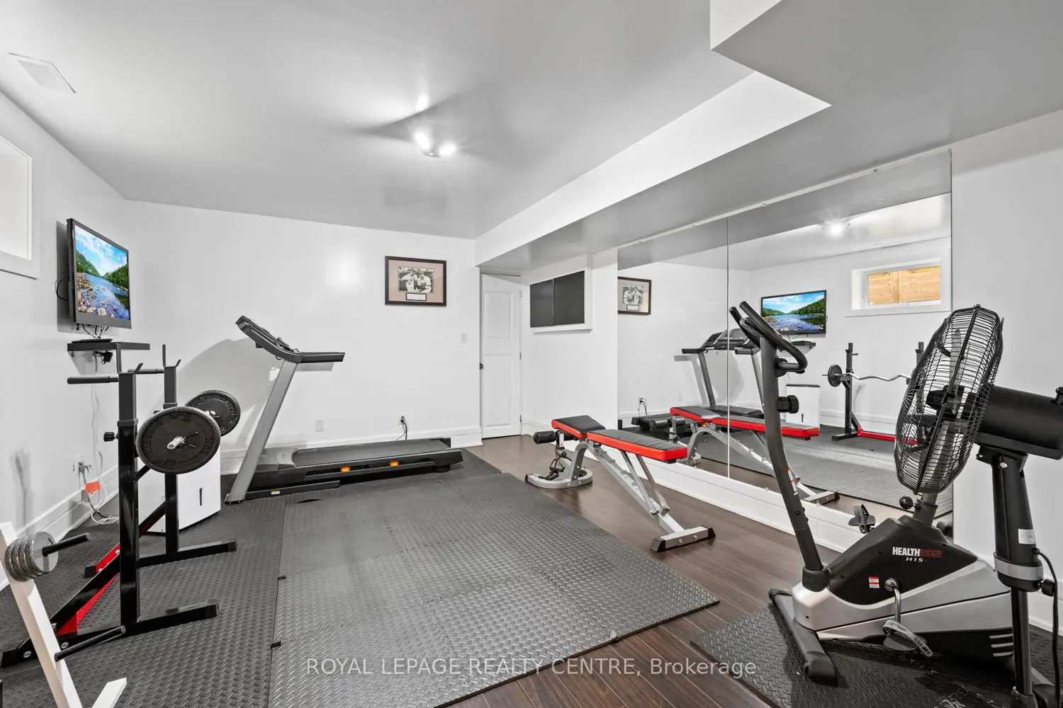 Additional image 13 of 1071 Westmount Avenue