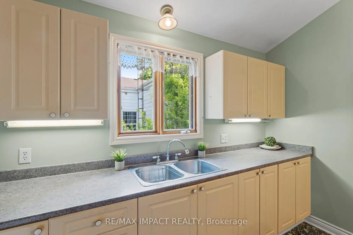 Additional image 12 of 138 Tremaine Street