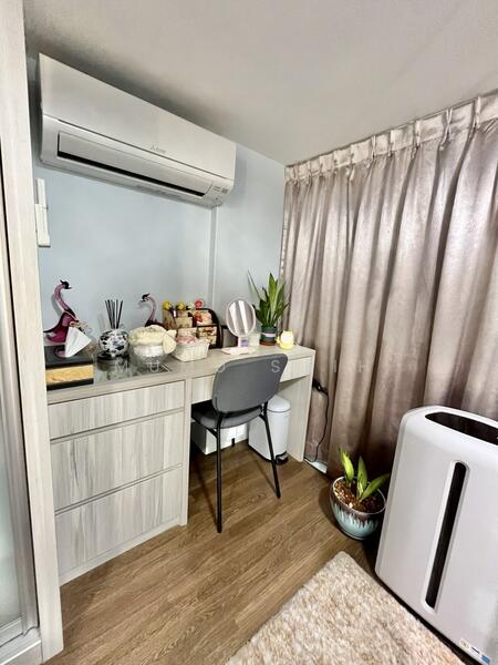 Additional image 7 of 15 Yishun Central 1