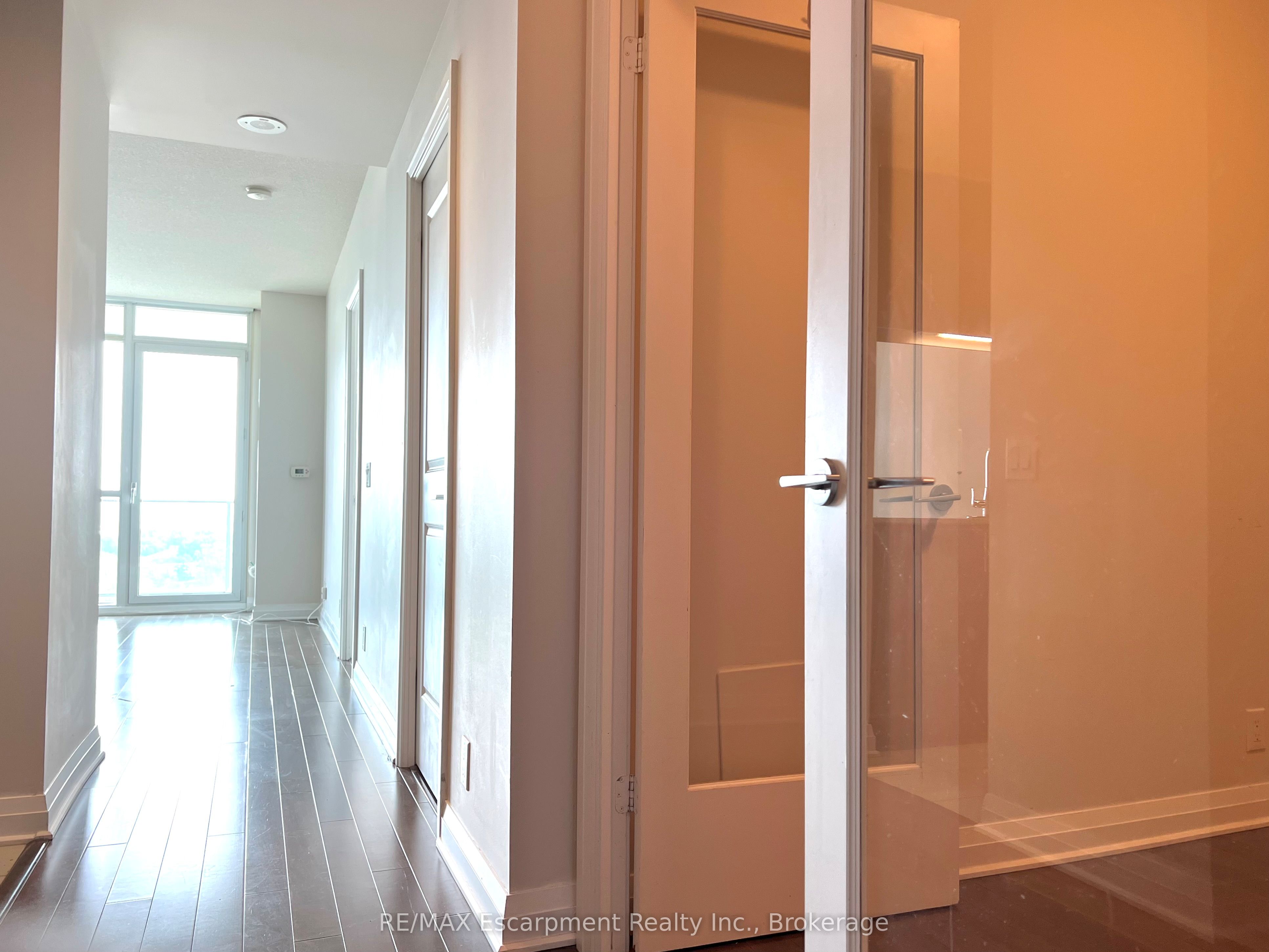 Additional image 6 of 1309-1055 Southdown Road, Mississauga, ON, L5J 0A3