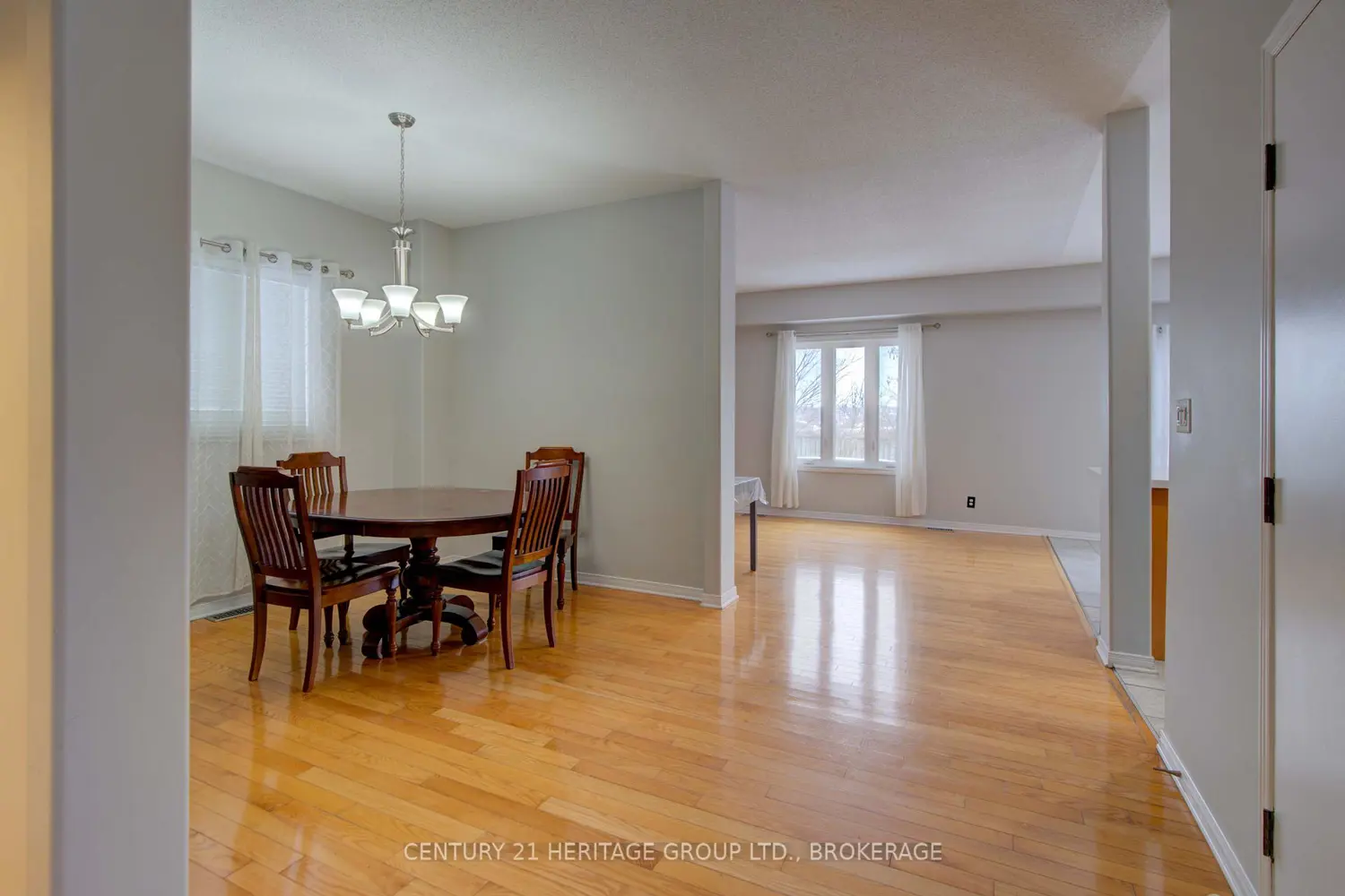 Additional image 8 of 456 Weston Crescent