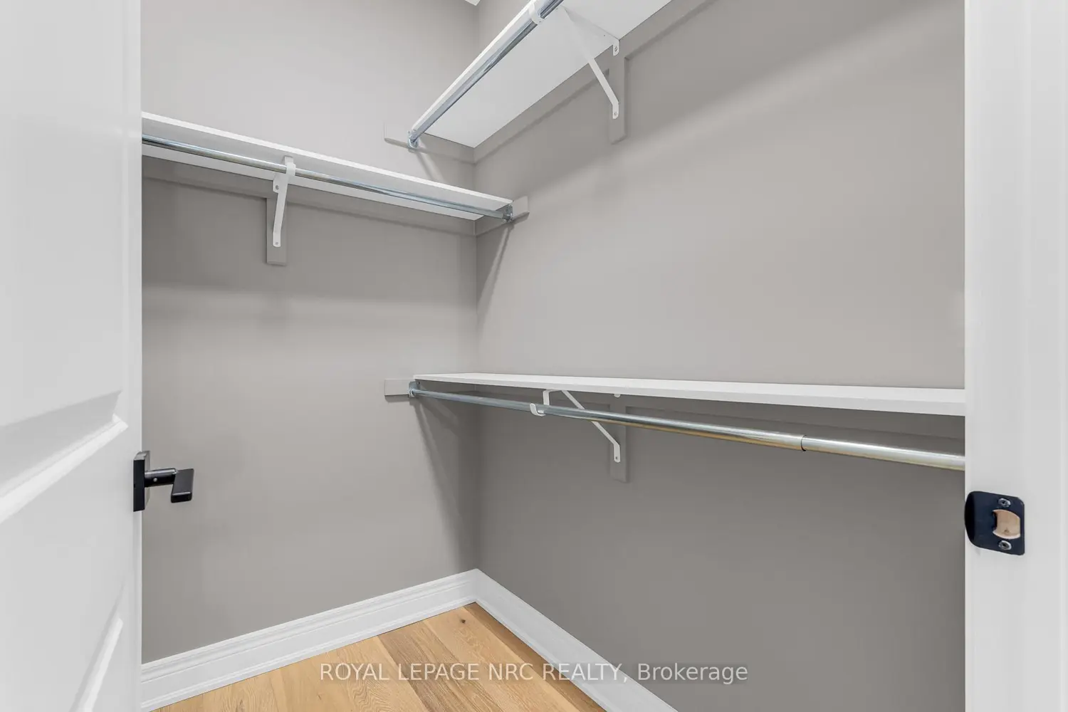 Additional image 13 of 738 Clarence Street