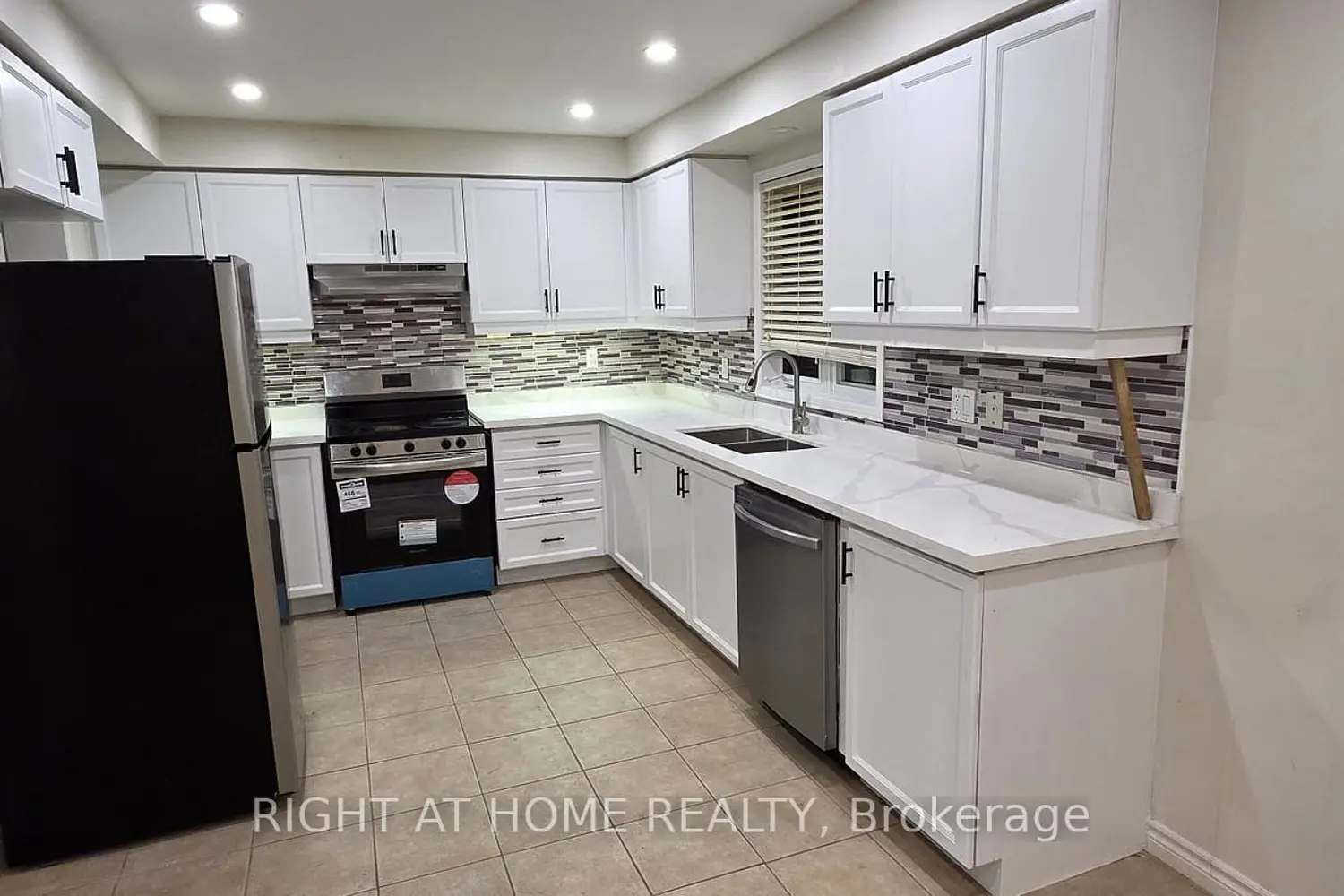 Additional image 8 of 71 Beavervalley Drive