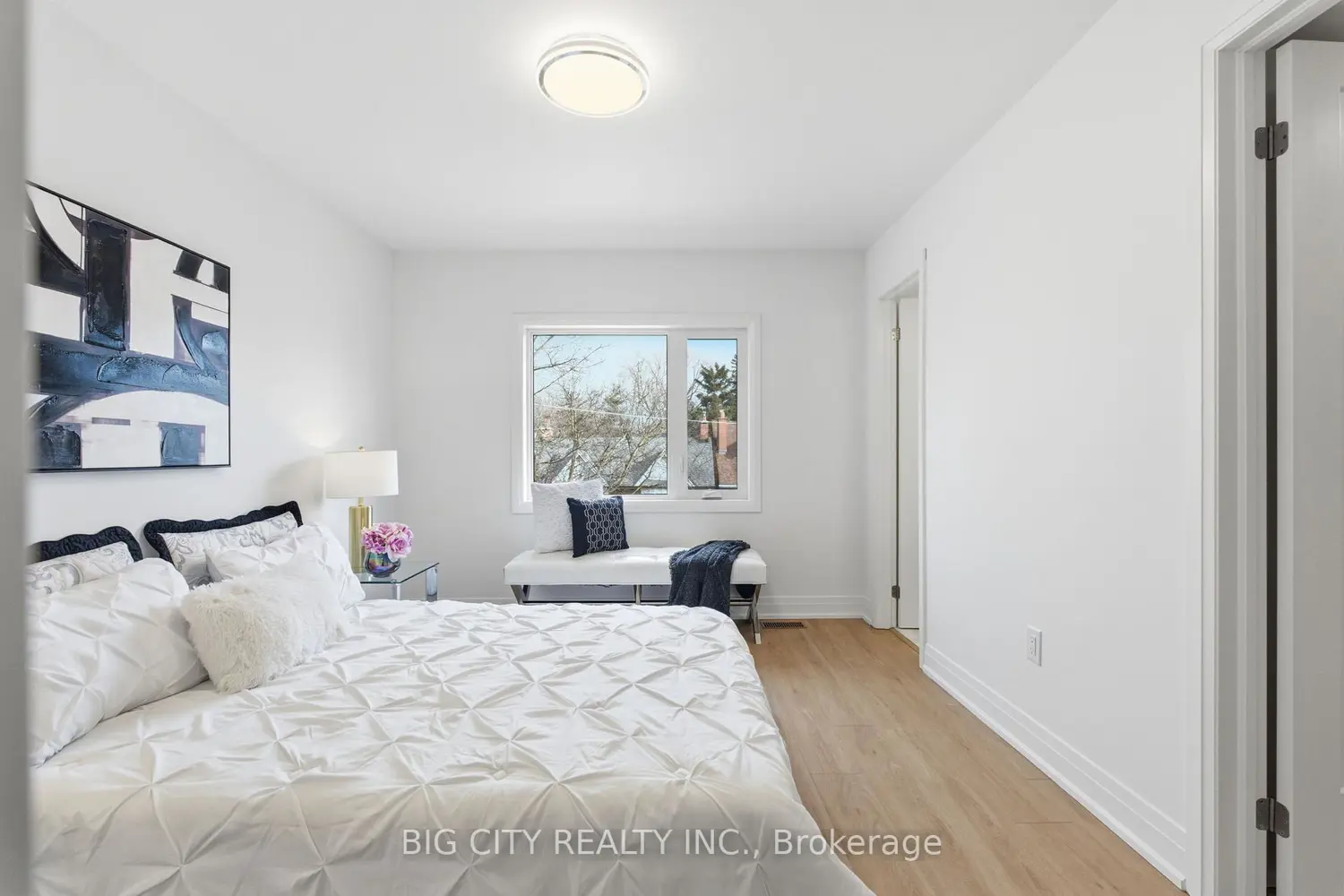 Additional image 15 of 68 Westholme Avenue 3