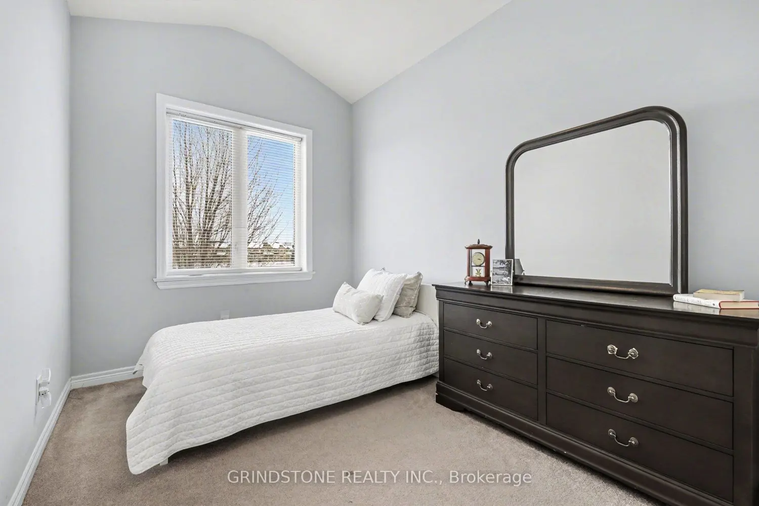 Additional image 15 of 64 Watershield Ridge