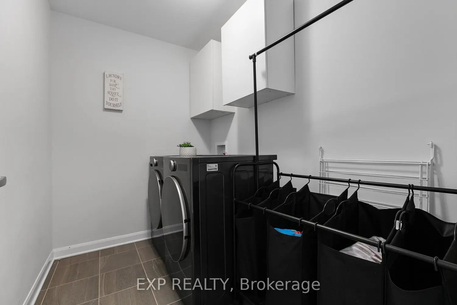 Additional image 16 of 926 Lakeridge Drive