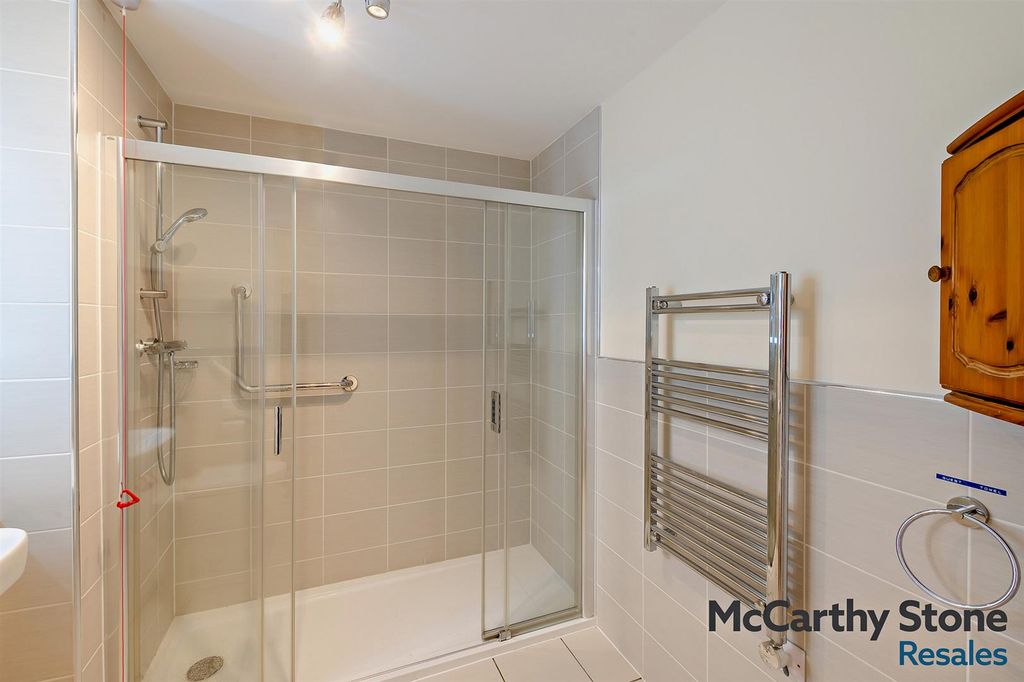 Additional image 15 of 2 bed flat for saleThe Laureates, Newgate Street, Cottingham HU16