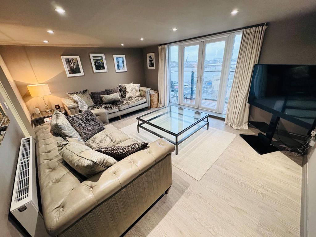 Additional image 4 of 3 bed flat for saleMansion House, Fleet Avenue, Hartlepool TS24