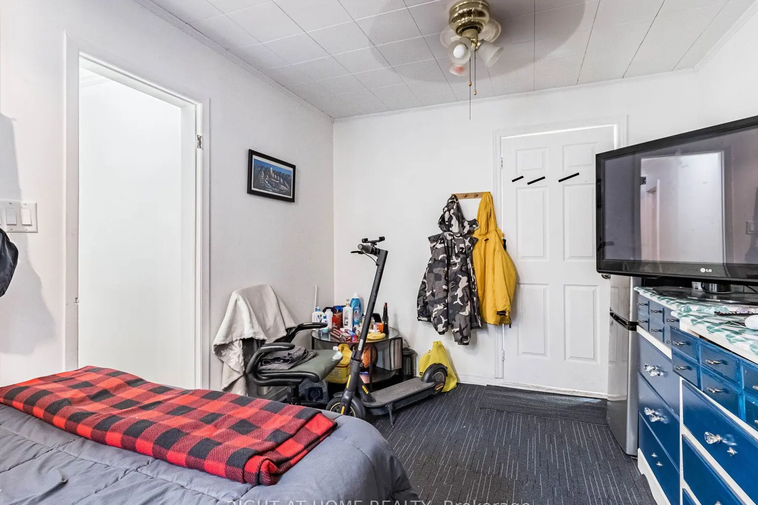 Additional image 17 of 97 29Th Street