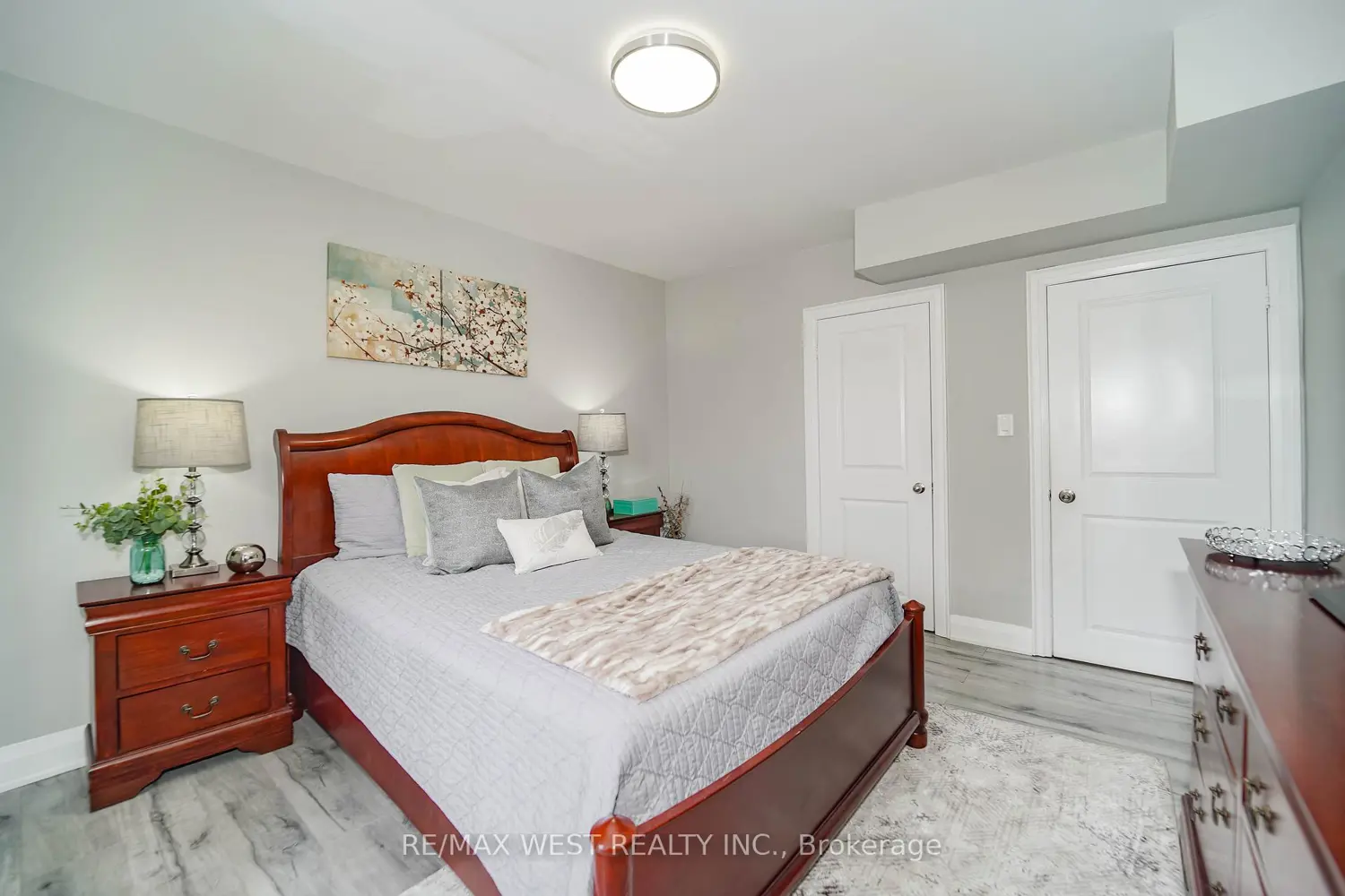 Additional image 11 of 235 Dearborn Avenue