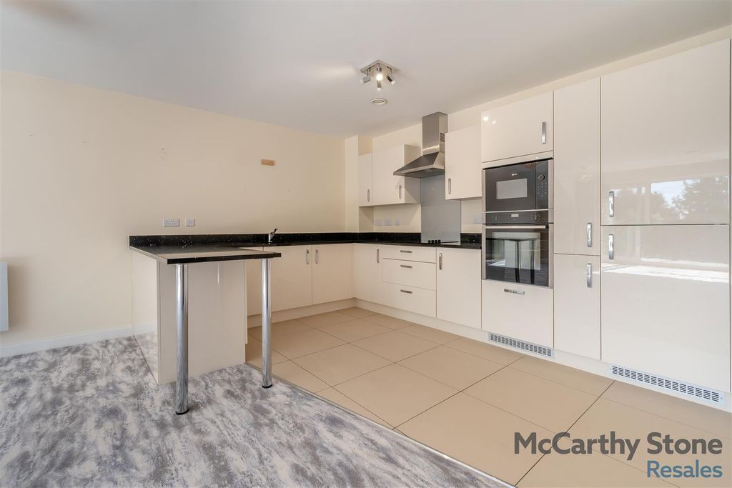 Additional image 15 of 2 bed flat for saleStapleton Court, Waller Grove, Swanland HU14