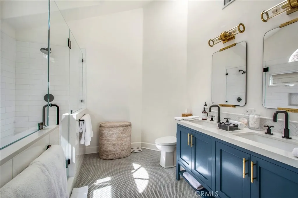 Additional image 46 of 327 Anade Ave, Newport Beach, CA 92661