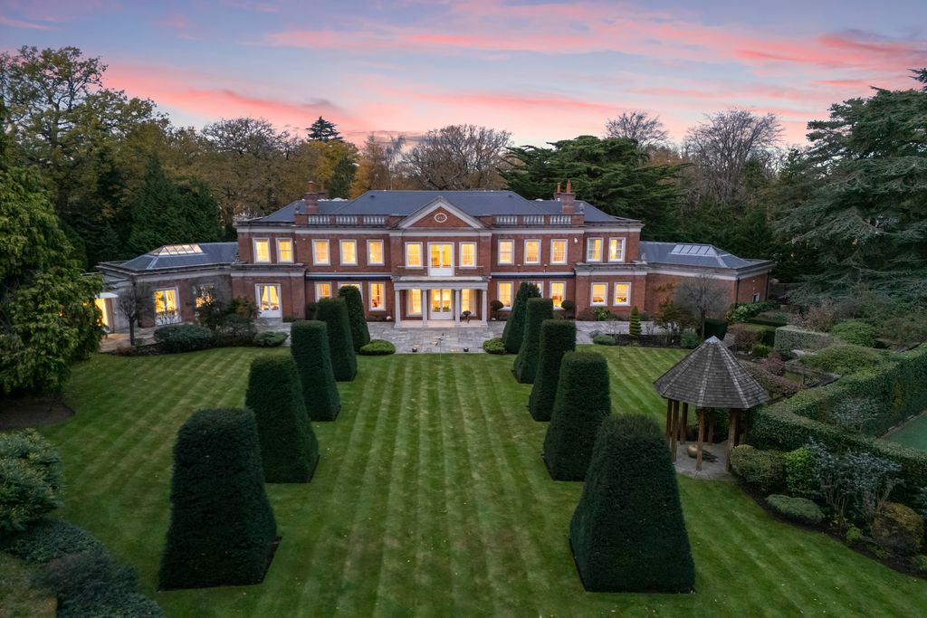 Additional image 4 of 6 bed detached house for saleEast Road, Weybridge KT13