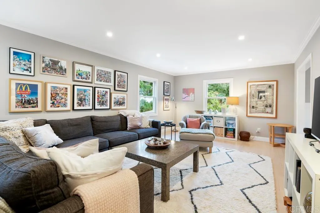 Additional image 9 of 561 N Rios Ave, Solana Beach, CA 92075