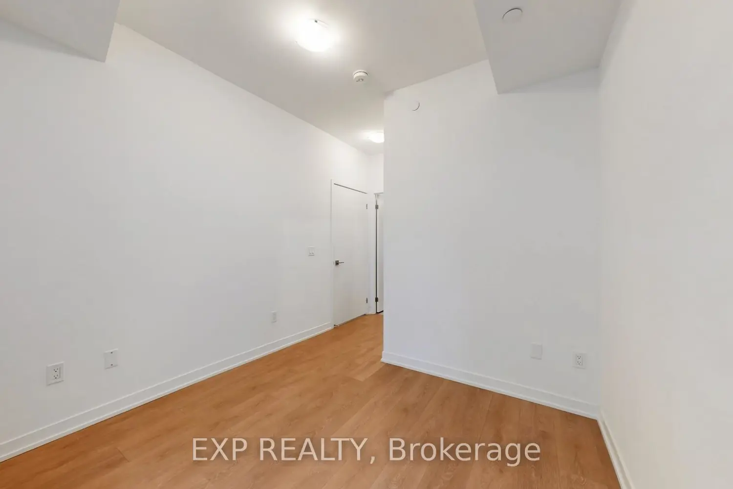 Additional image 13 of 10 Abeja Street 2414