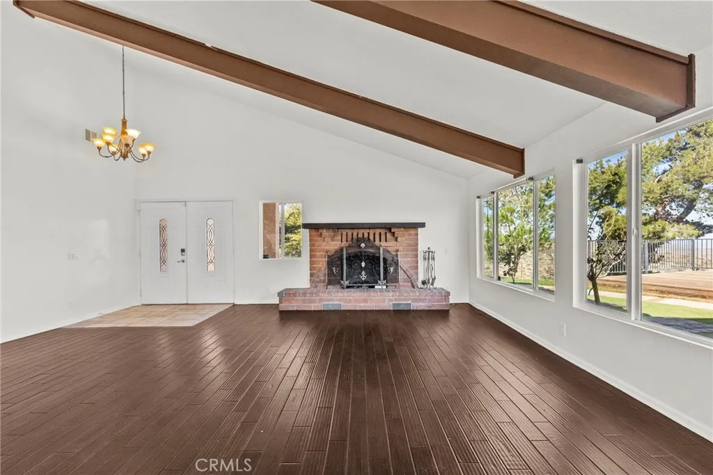 Additional image 16 of 1138 Lakeview Dr, Palmdale, CA 93551