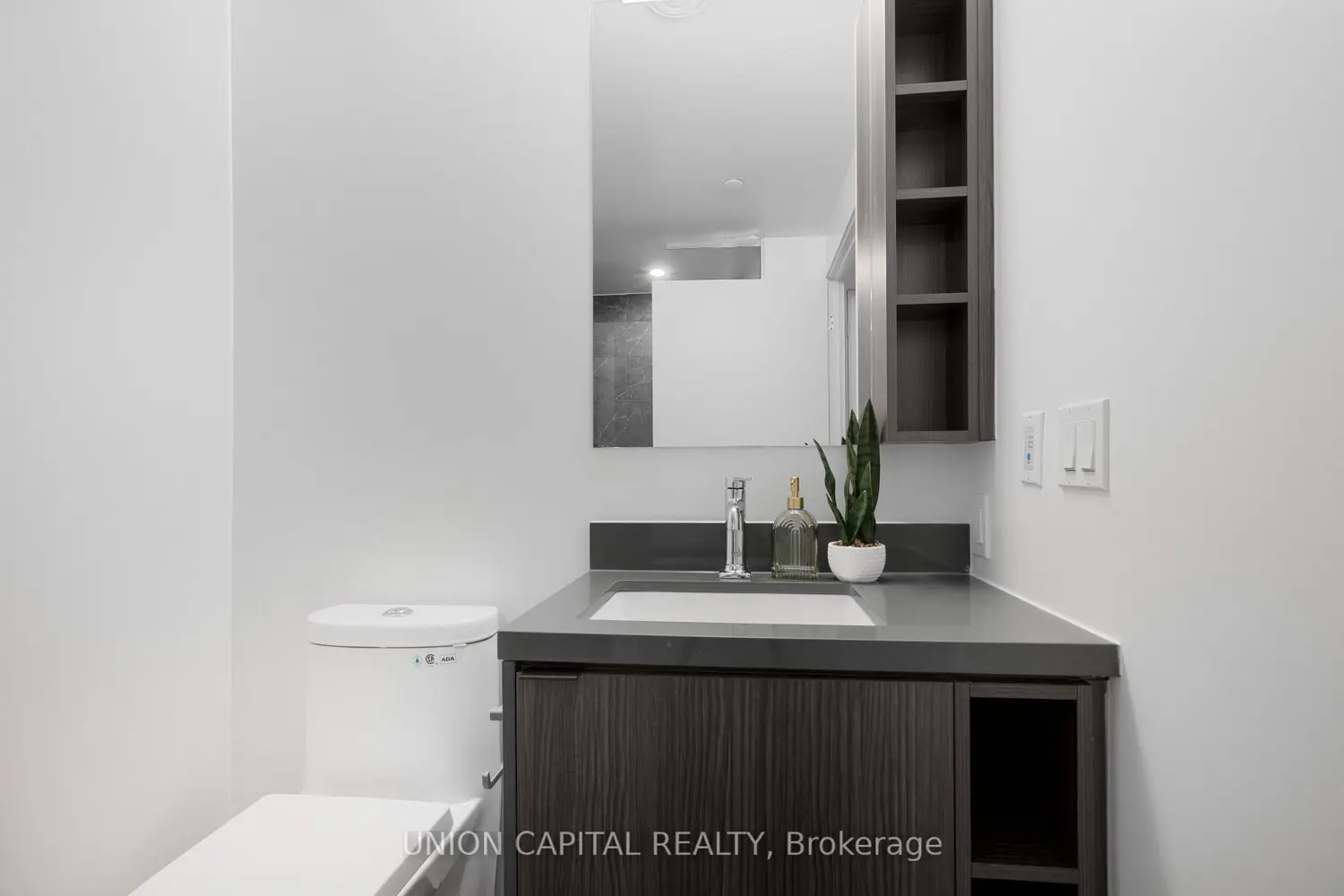 Additional image 14 of 252 Church Street 1801