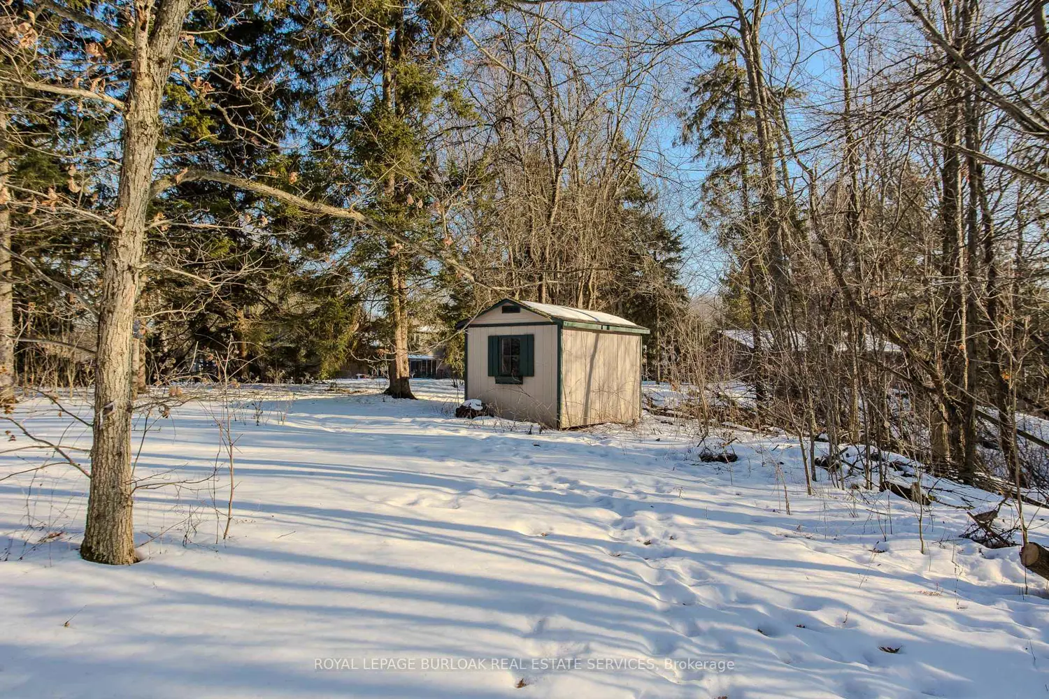 Additional image 13 of 2431 Britannia Road