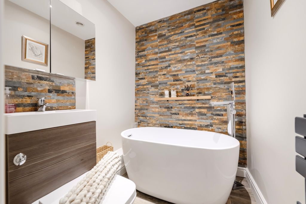 Additional image 31 of 7 bed detached house for saleYocking Gate Farm, Whitchurch SY13