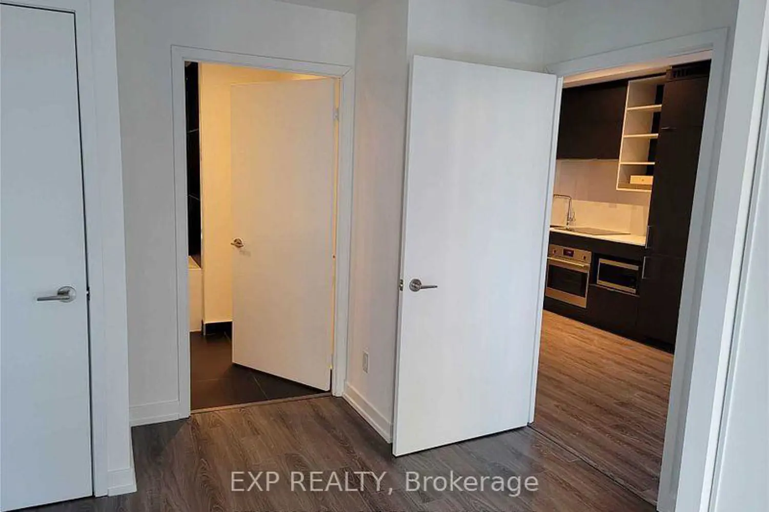 Additional image 8 of 20 Edward Street 607