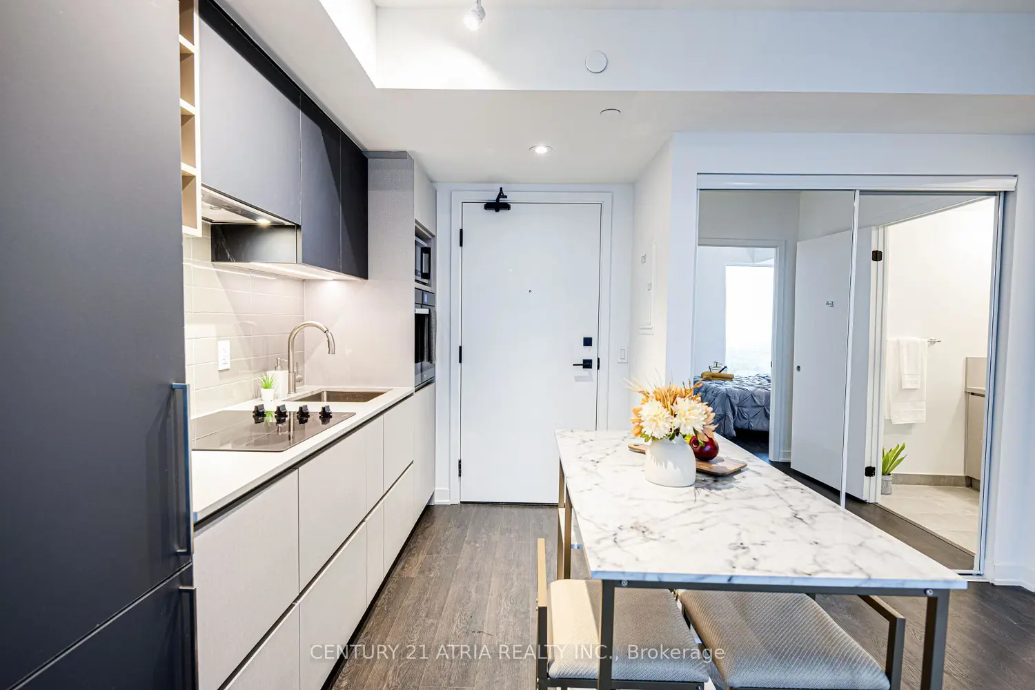 319 Jarvis Street 5011