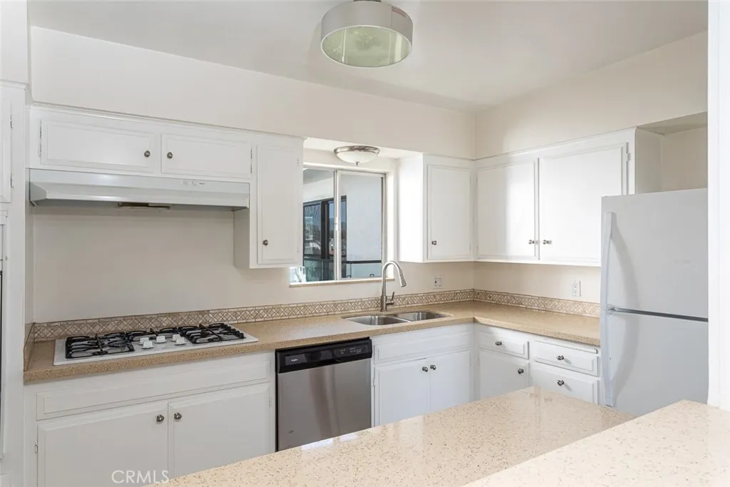 Additional image 28 of 310 Dahlia Place Unit B, Corona Del Mar, CA 92625
