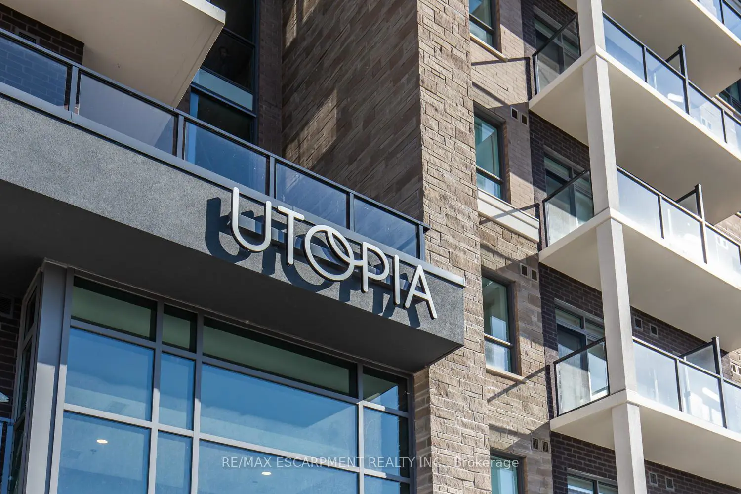 Additional image 3 of 5055 Greenlane Road 611